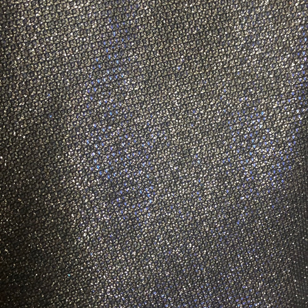 Dress - Picture 4 of 7